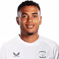 لاعب