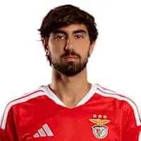 لاعب