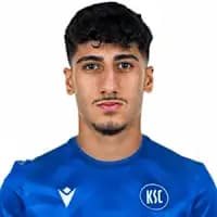 لاعب