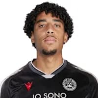 لاعب