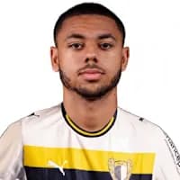 لاعب
