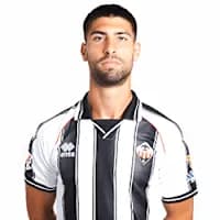 لاعب