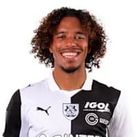 لاعب