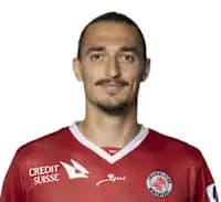 لاعب
