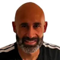 لاعب