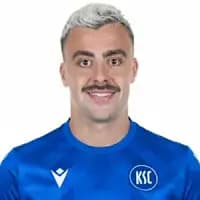 لاعب