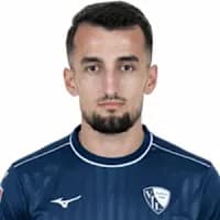 لاعب