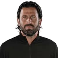 لاعب