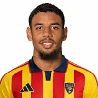 لاعب