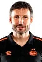 لاعب