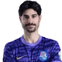 لاعب