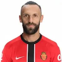لاعب