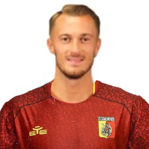 ألفريدو دوناروما
